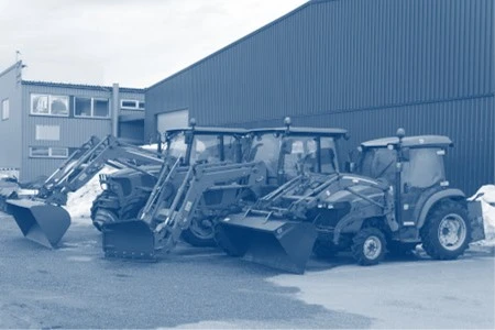 Traktorversicherung Vergleich hier sofort durchführen - Kosten von diversen KFZ-Versicherungsanbietern für Schlepper, Trecker mit privater oder landwirtschaftlicher Nutzung gleich berechnen, Tarife in Preis und Leistung vergleichen und bei bedarf sofort beantragen.